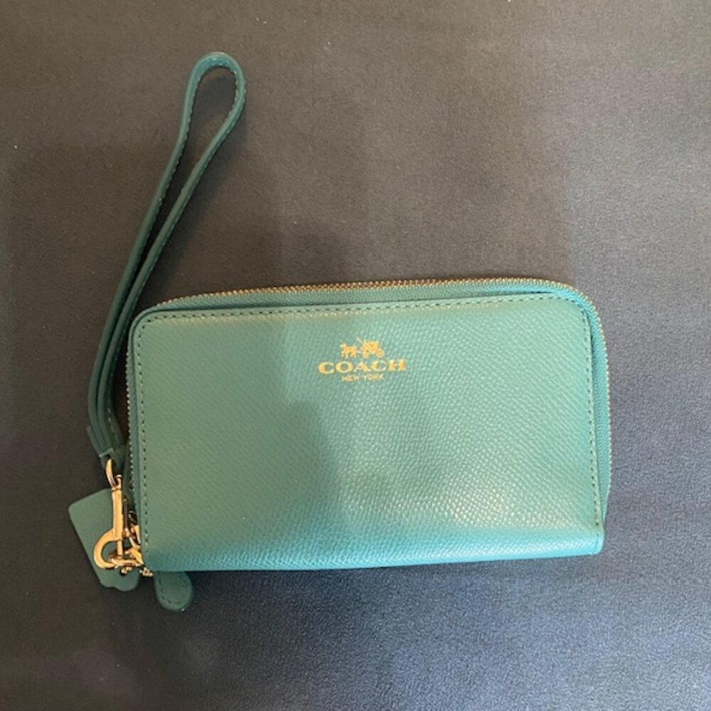 Coach Double Zip Bifold Coin Zip Wallet